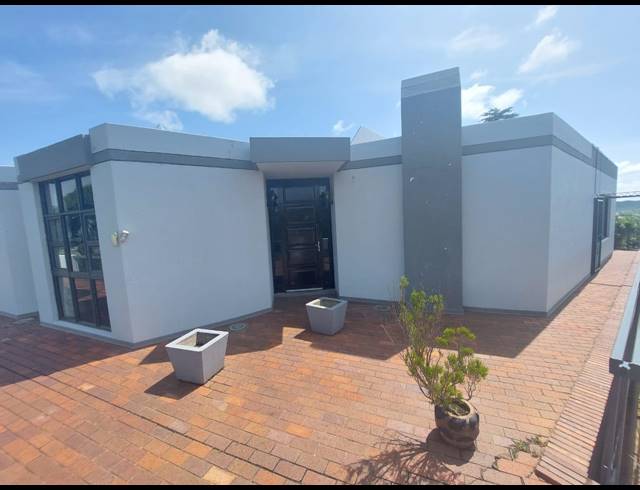 4 BEDROOM FREEHOLD SOLD IN ESTCOURT